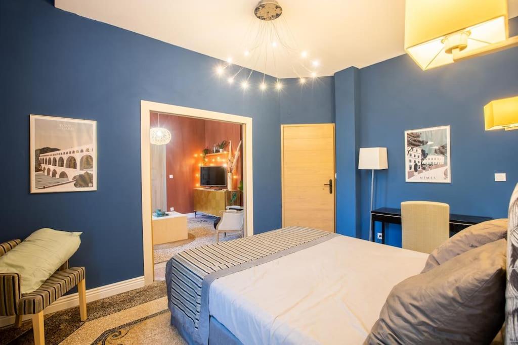 La Suite 2 Pieces Lit Queen Size Entree Privee Nîmes Exteriér fotografie