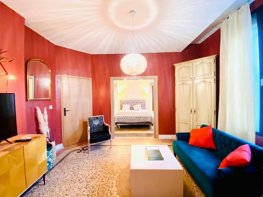 La Suite 2 Pieces Lit Queen Size Entree Privee Nîmes Exteriér fotografie